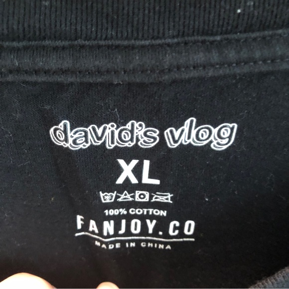 David Dobrik David’s Vlog T-shirt - Picture 2 of 3
